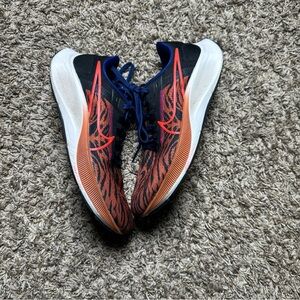 Nike Air Zoom Pegasus 38 Black and Red Athletic Shoes Size 8.5